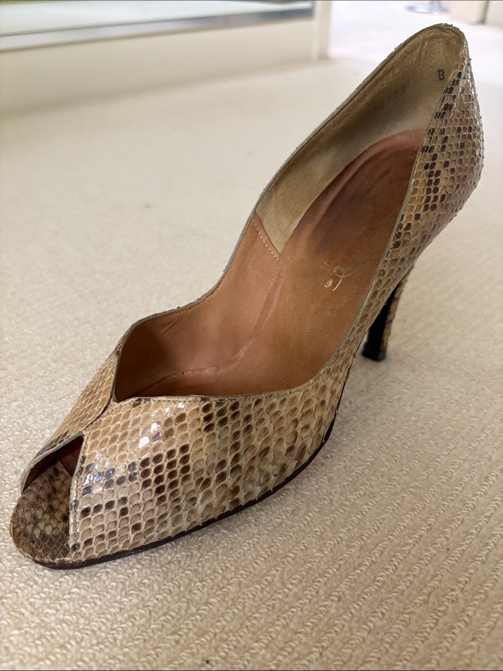 STUART Weitzman Peep-Toe Snake Print Pumps in Beige